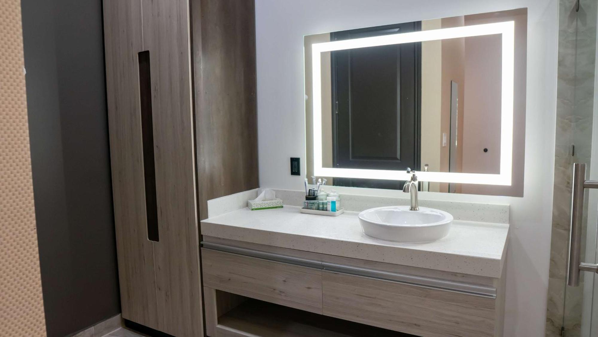 Surestay Hotel By Best Western Houston Southeast South Houston Exteriör bild