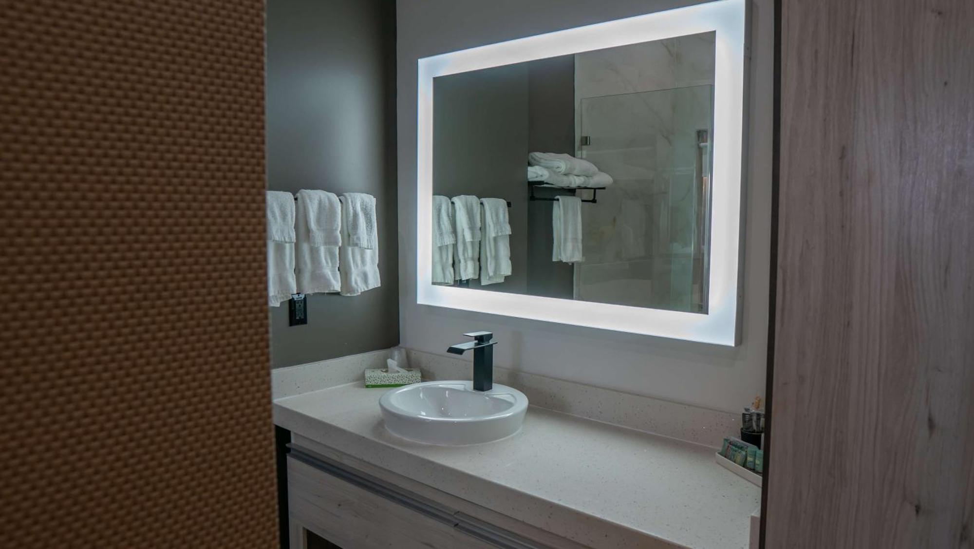 Surestay Hotel By Best Western Houston Southeast South Houston Exteriör bild